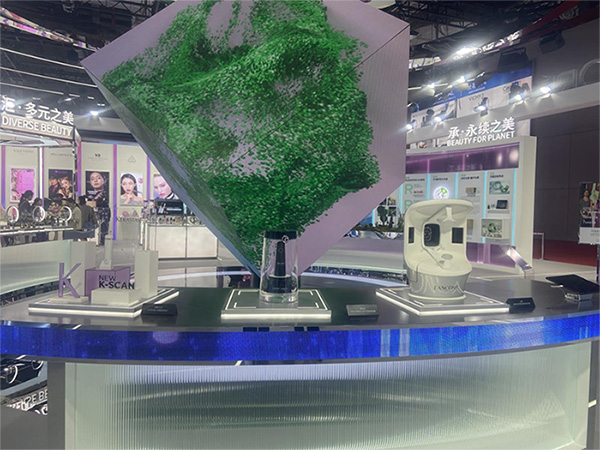 歐萊雅部分美妝科技展品 中國國際進口博覽會成美妝黑科技“練兵場”