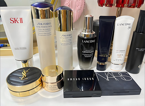 院線產(chǎn)品和一般護(hù)膚品有什么區(qū)別？