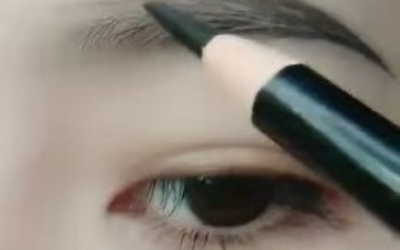 畫眉毛怎么畫簡單又好看！