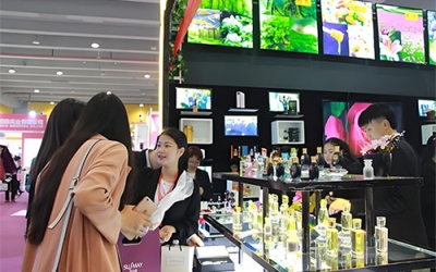 化妝品應該怎么搞活動吸引人？